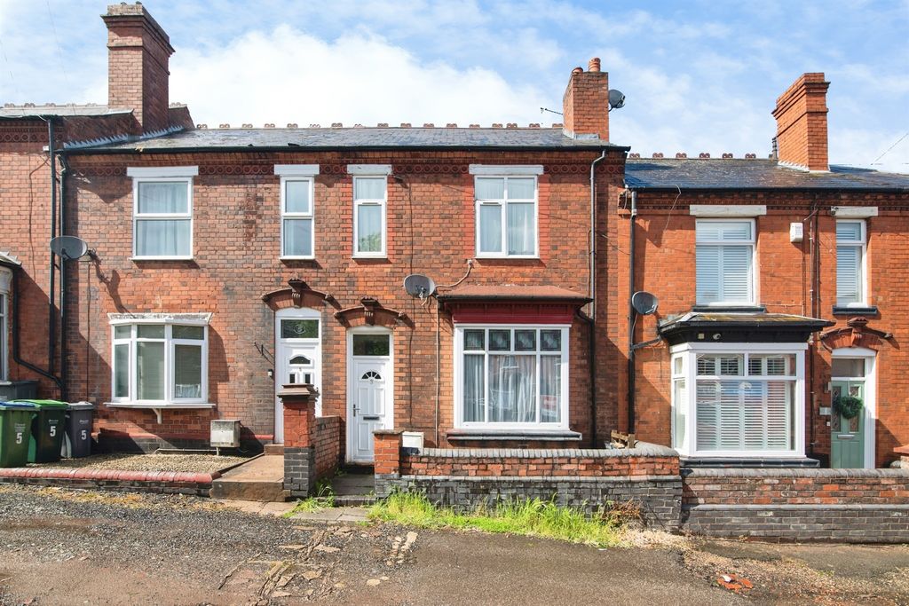 Property photo 1 of 12