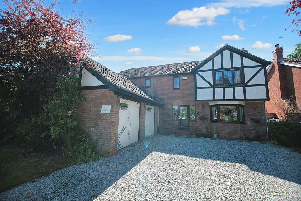 Property photo 1 of 25