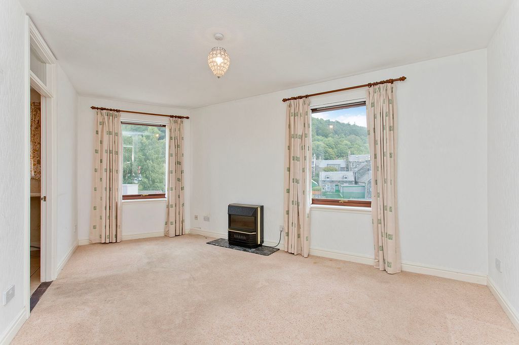 Property photo 3 of 12 Property Image 3
