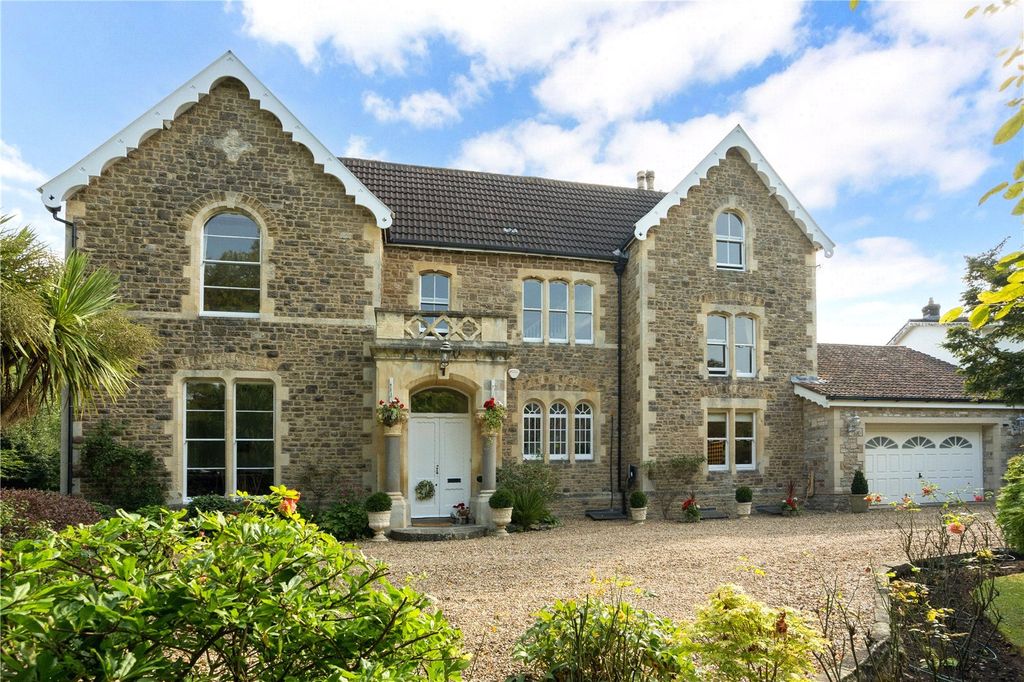 Property photo 1 of 21 Front Elevation