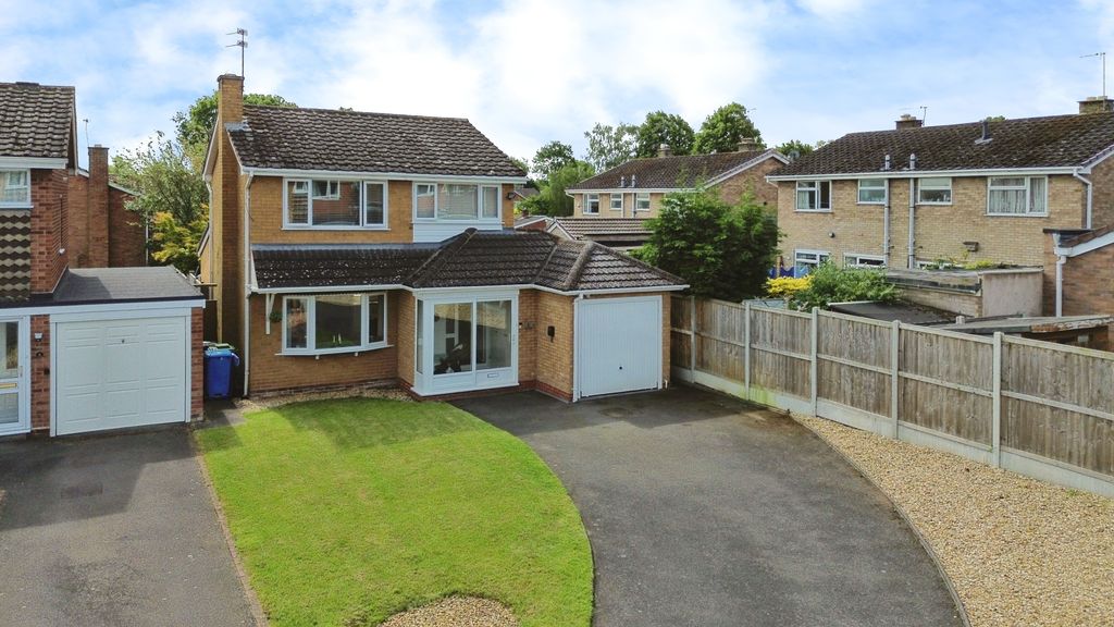 Property photo 2 of 19