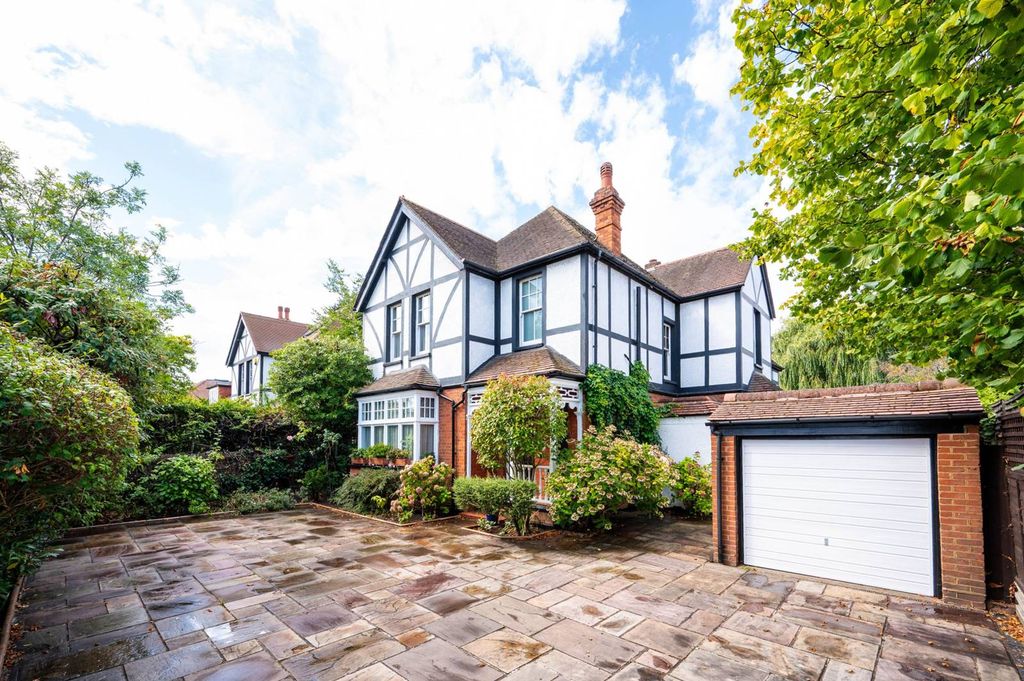 Property photo 1 of 14