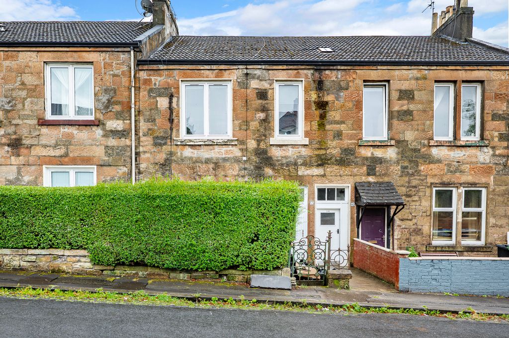 Property photo 1 of 32