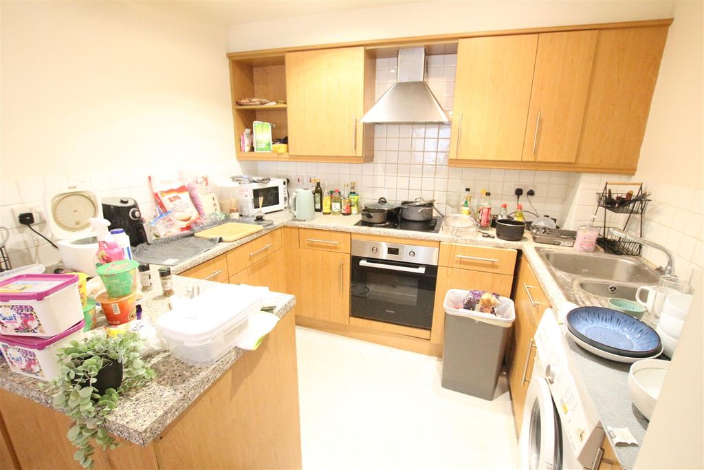 Property photo 3 of 8 Img_9859.Jpg