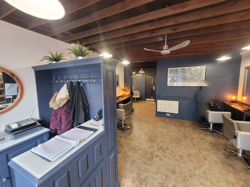 Property photo 2 of 11 Photo 8