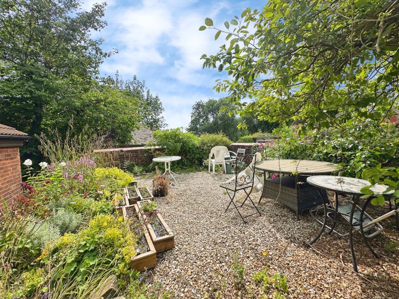 Property photo 3 of 28 Rear Garden
