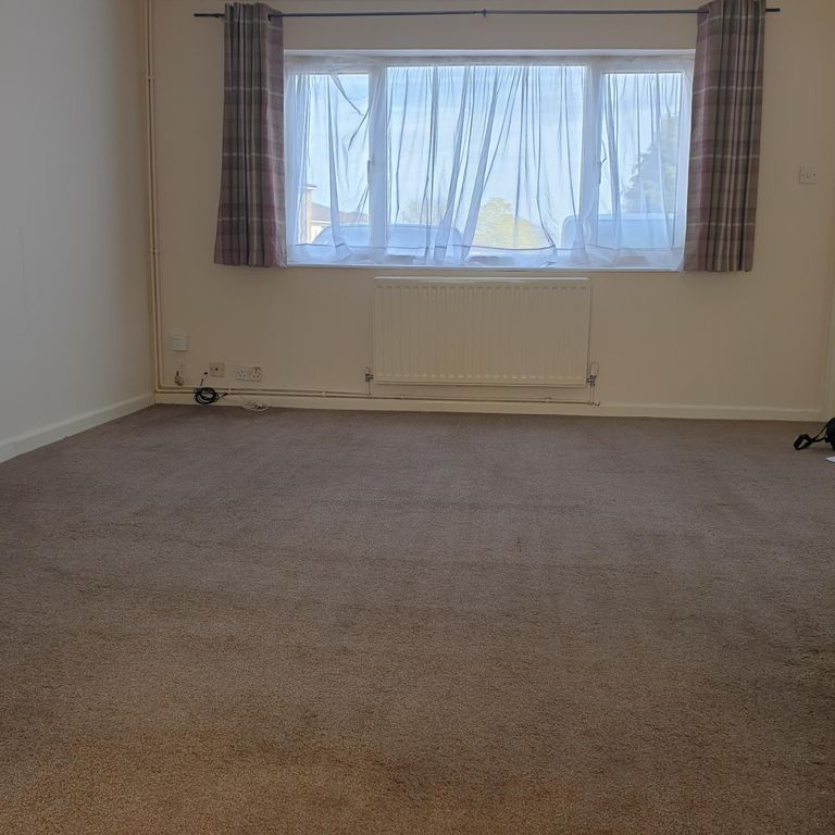 Property photo 2 of 9 Photo 2