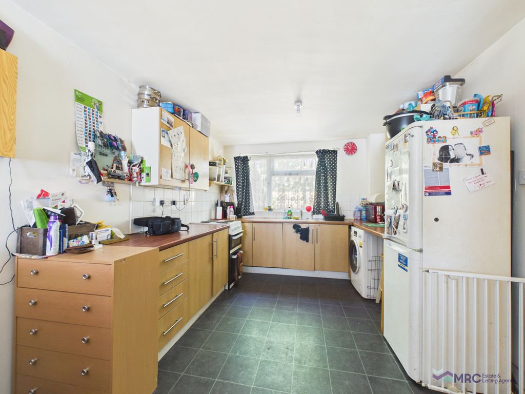 Property photo 3 of 10 Gallery