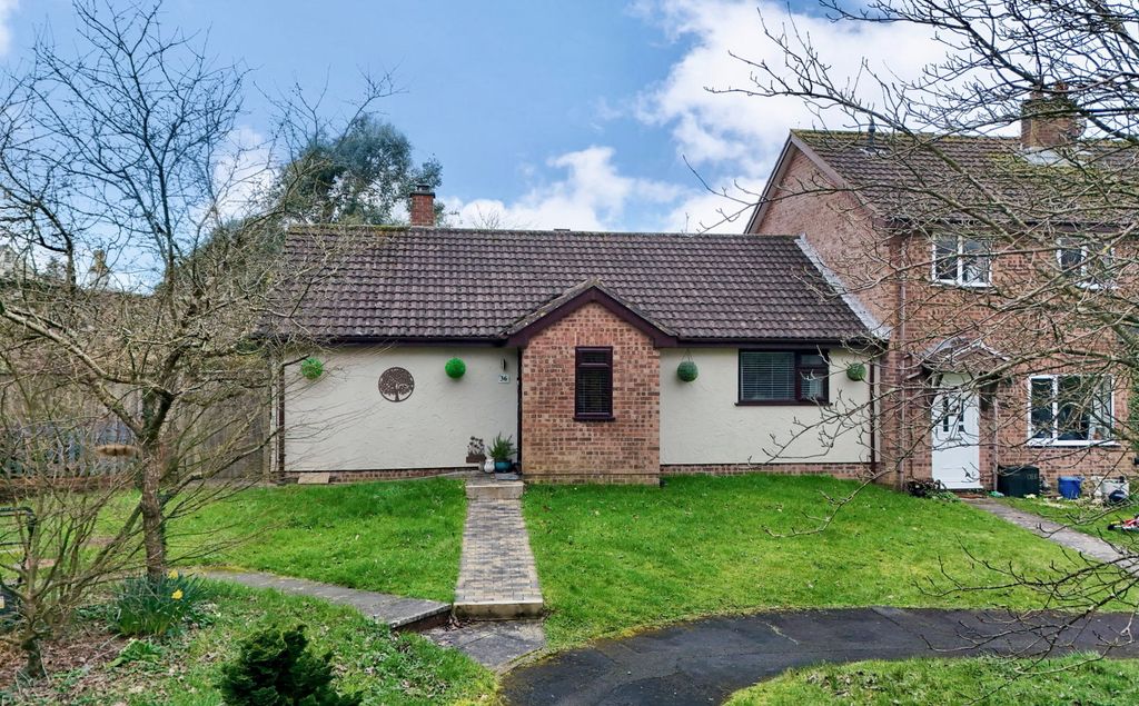Property photo 1 of 22