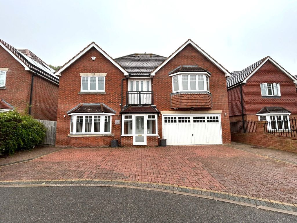 Property photo 1 of 27 Picture No. 46
