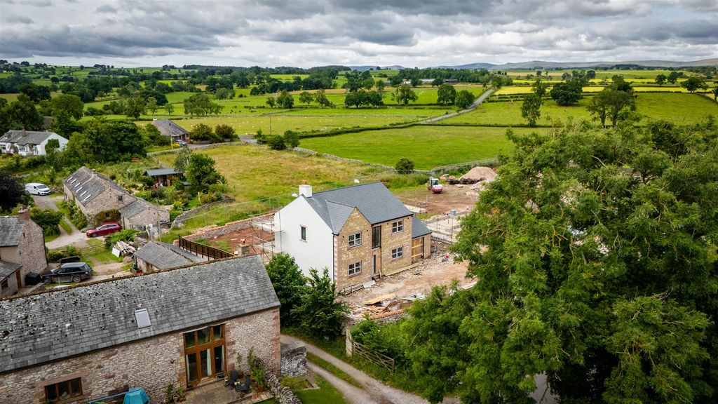 Property photo 3 of 7 Dji_20250703100126_0089_D.Jpg