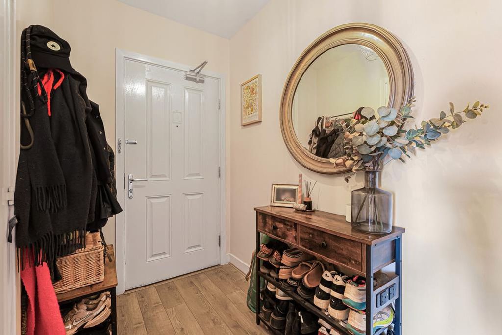 Property photo 2 of 22