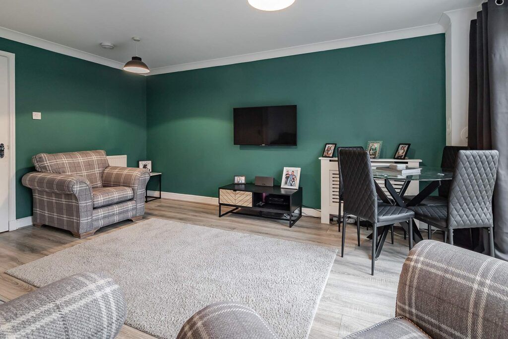 Property photo 3 of 30