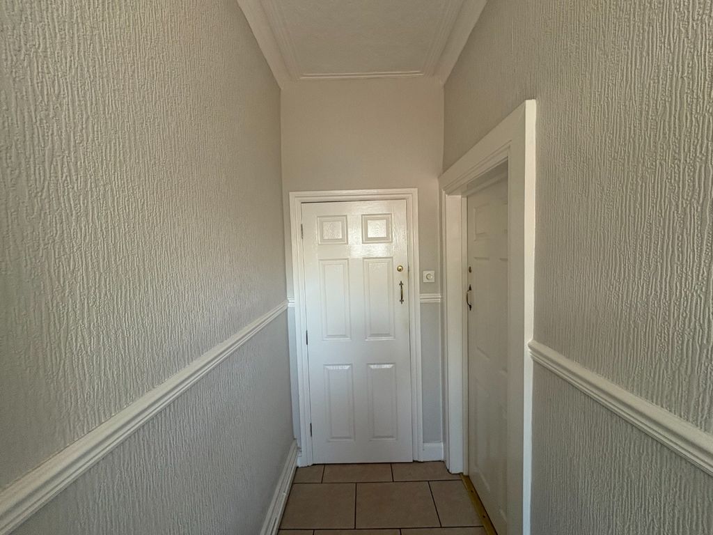 Property photo 3 of 17 4487682
