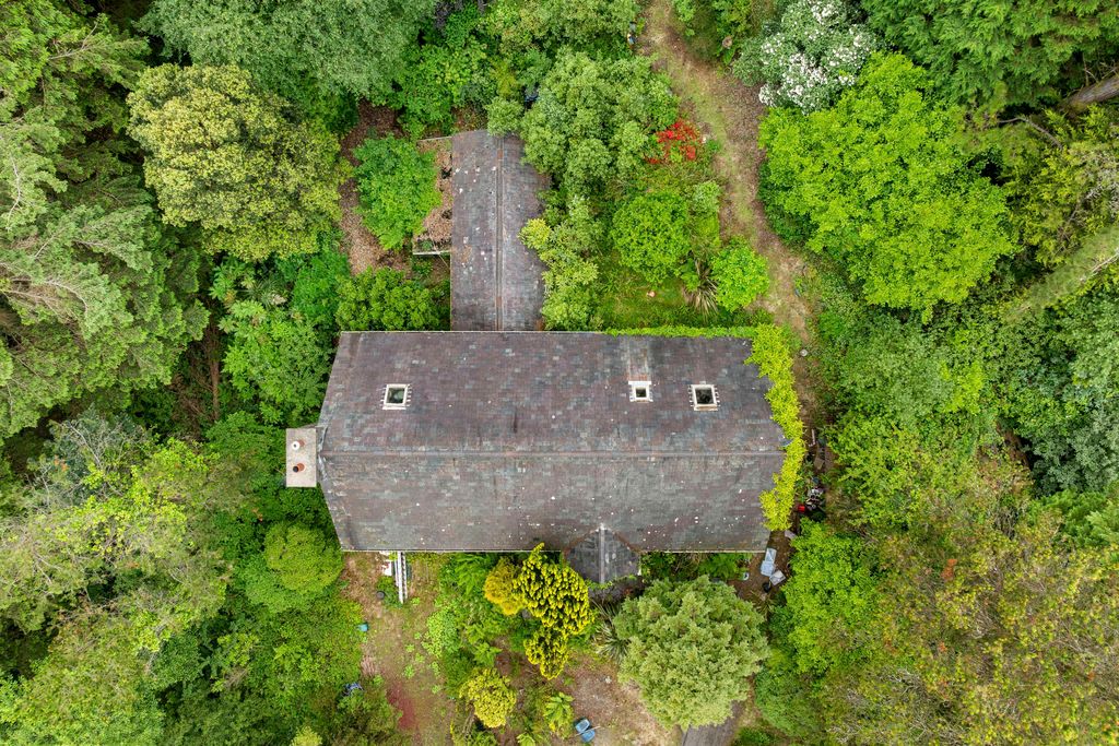 Property photo 3 of 24 Ballalheannag Gardens