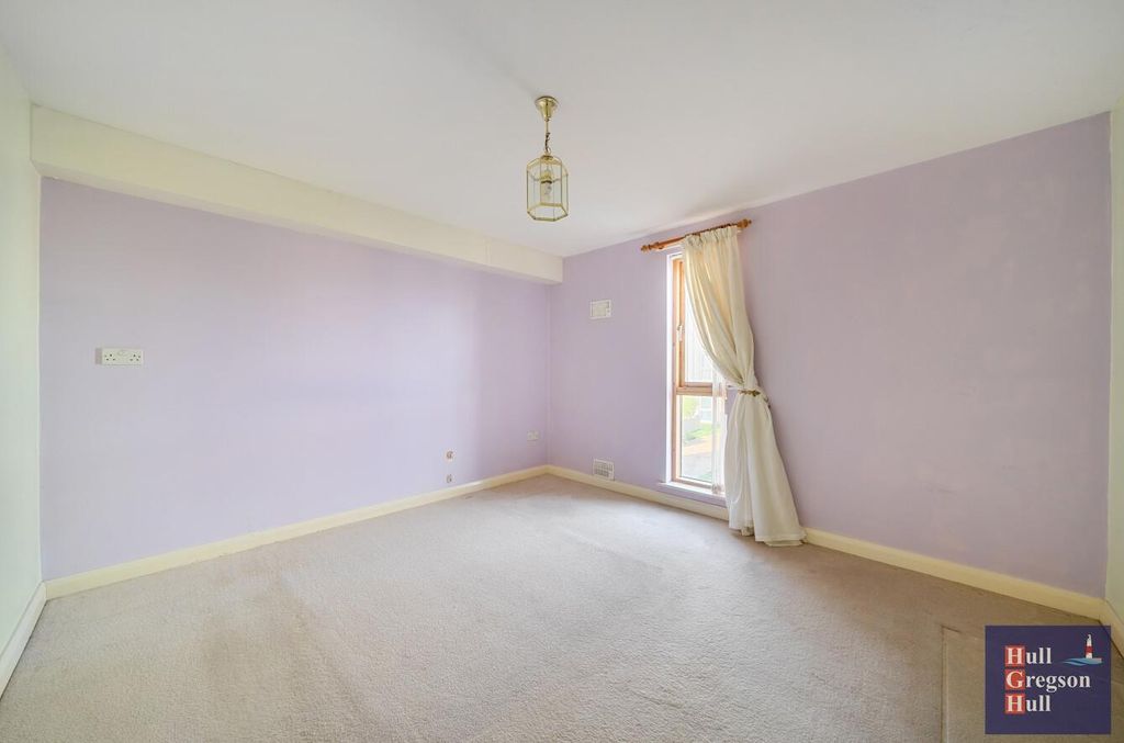 Additional image 18 of 2 bed flat for saleGrangecroft Road, Portland DT5