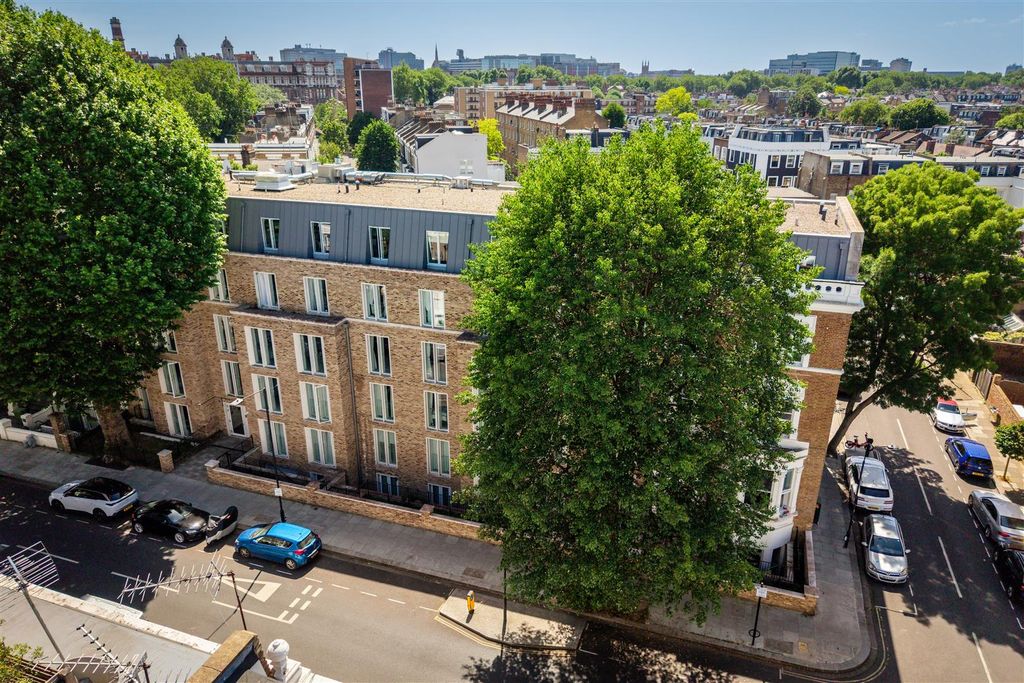 Property photo 1 of 18 Atelier Apartments-19.Jpg