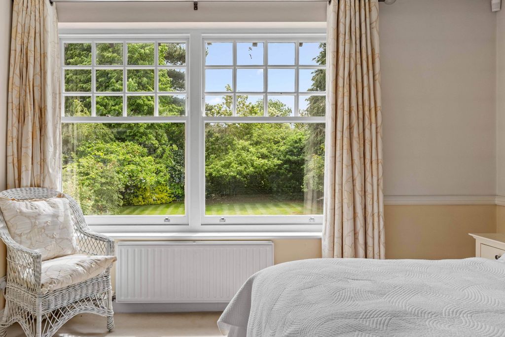 Additional image 48 of 6 bed detached house for saleGreenway, Hutton Mount, Brentwood CM13