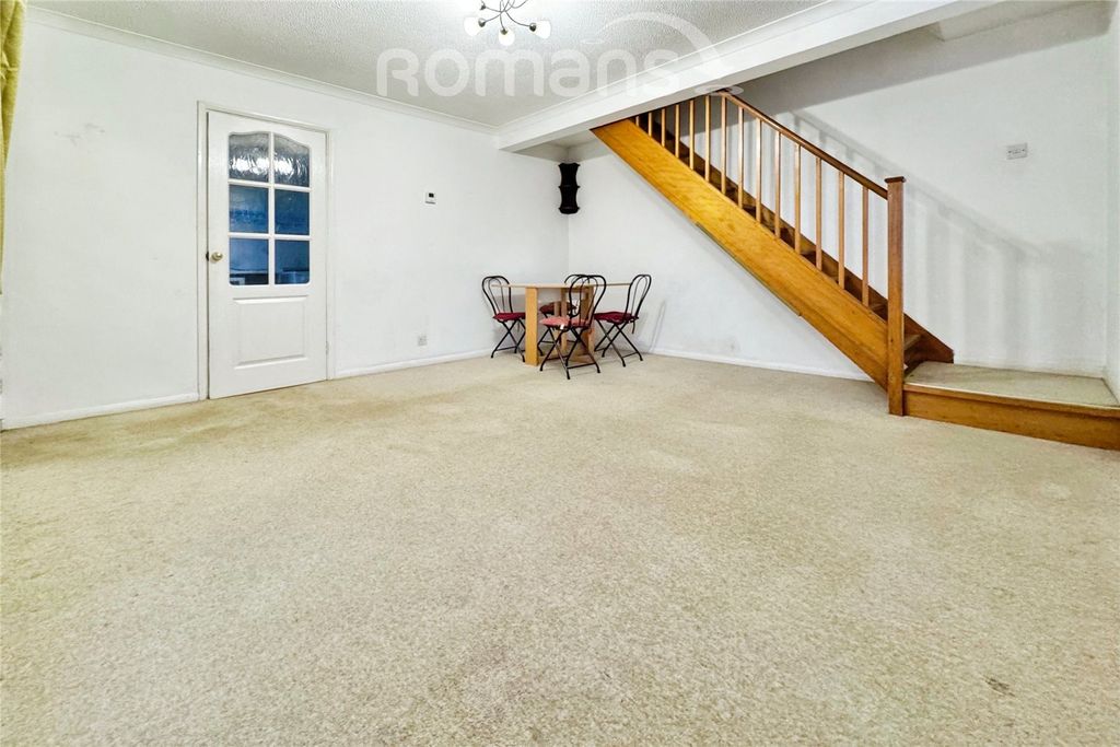 Property photo 2 of 11 Lounge Diner