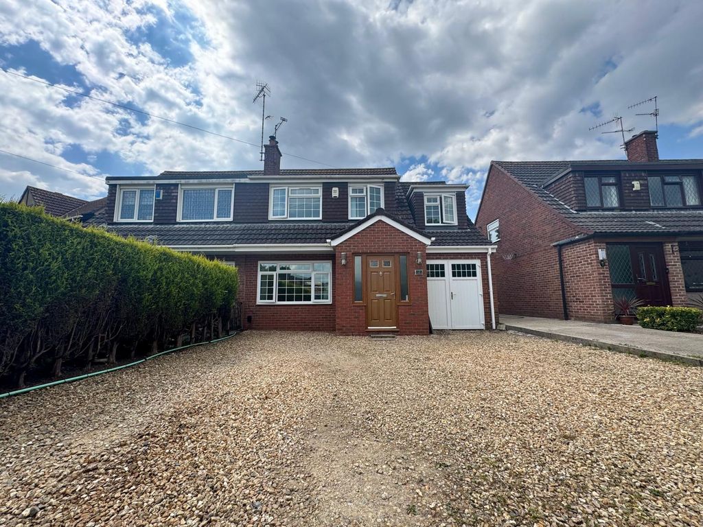 Property photo 2 of 23 Front 2