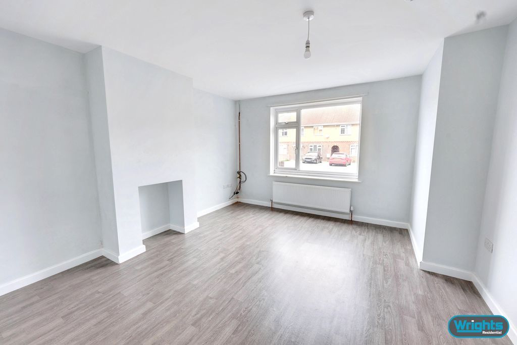 Property photo 3 of 5 Photo 2