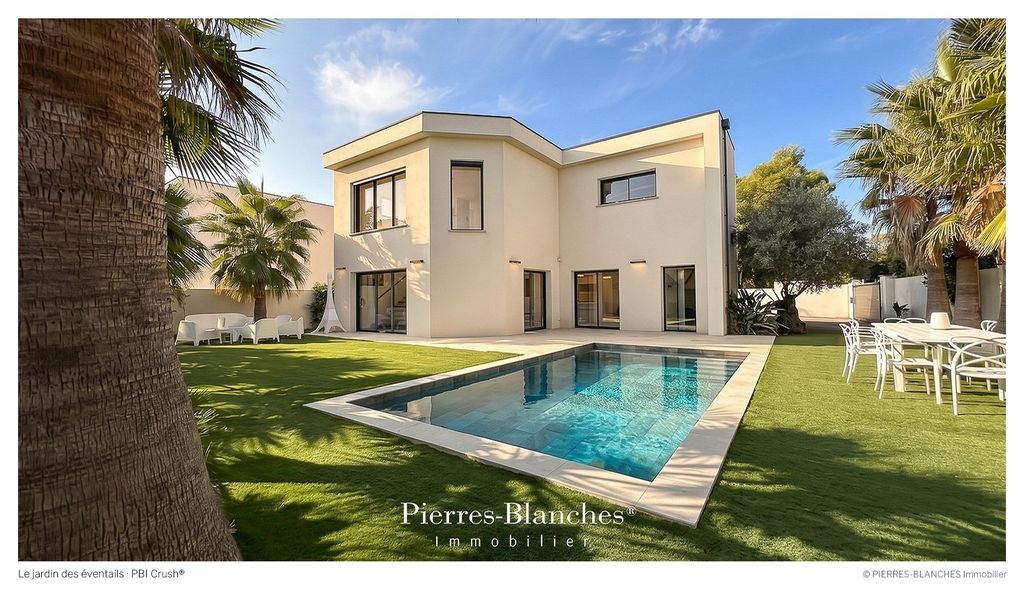 Property photo 1 of 10 Villa