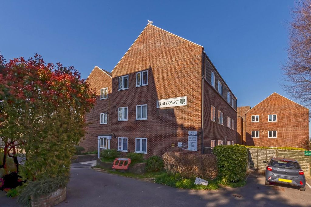 Property photo 1 of 12 Elm Court_12.Jpg