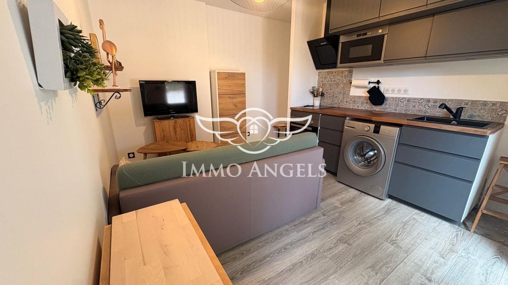 Property photo 1 of 9 Le Pouget (34230) Charming Renovated 1-Bedroom Apartment With Private Garden
