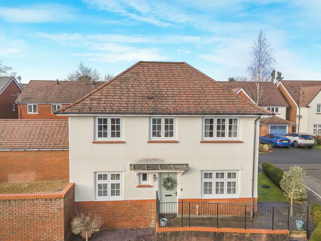 Property photo 1 of 37