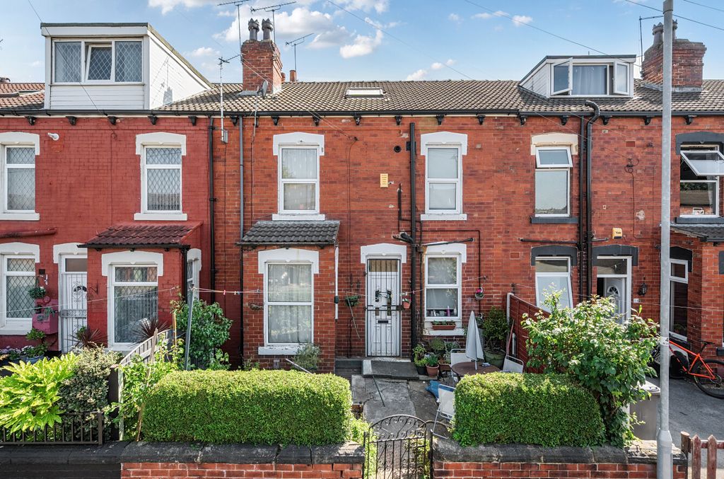 Property photo 1 of 17 1469106-1-6A3A62c...