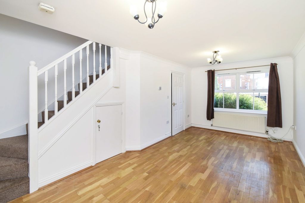 Property photo 2 of 8 Dsc_6889