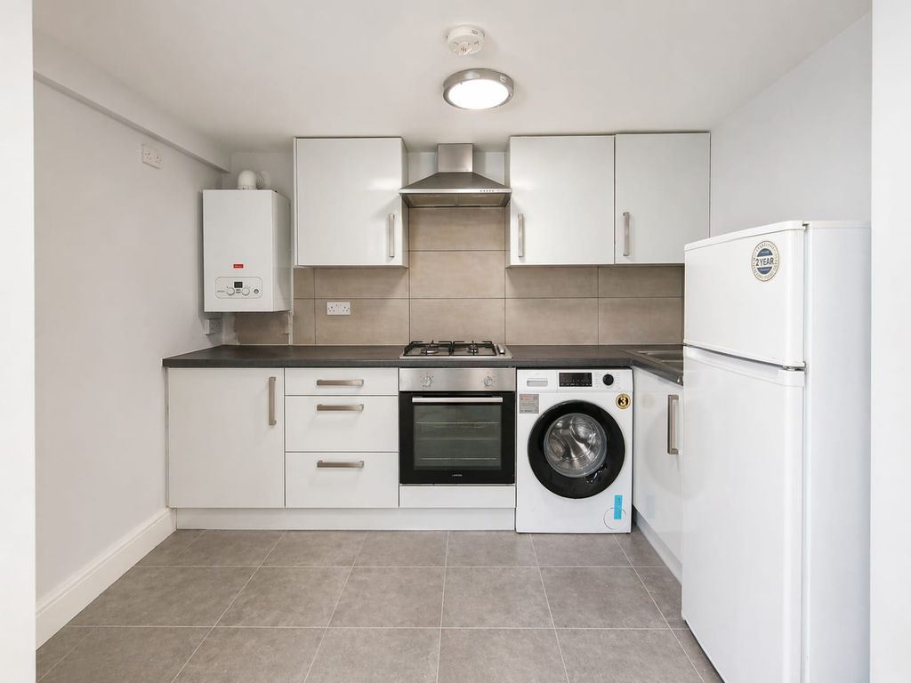 Property photo 2 of 5