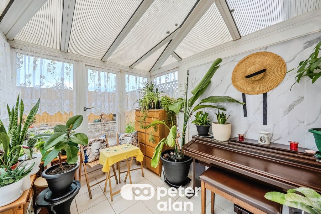 Property photo 3 of 23