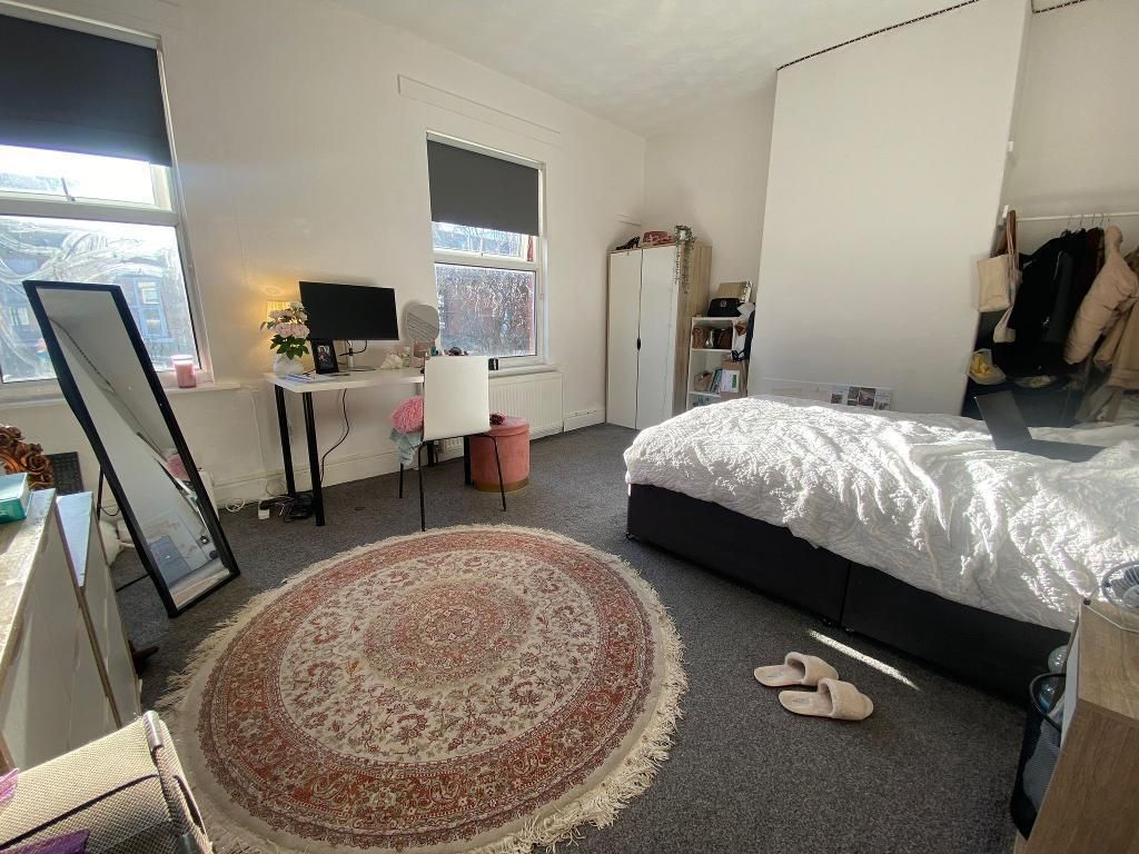 Property photo 3 of 9 Photo 3