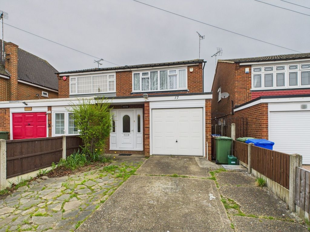 Property photo 1 of 18