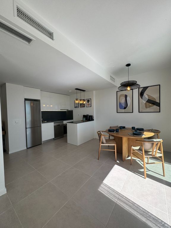 Property photo 3 of 25 Photo 2