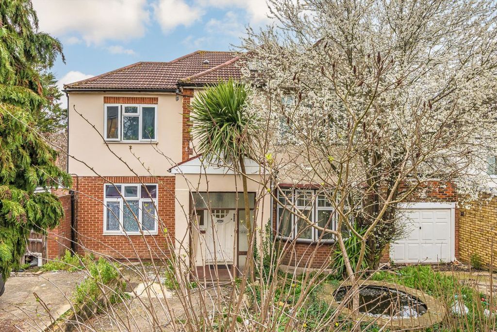 Property photo 2 of 3