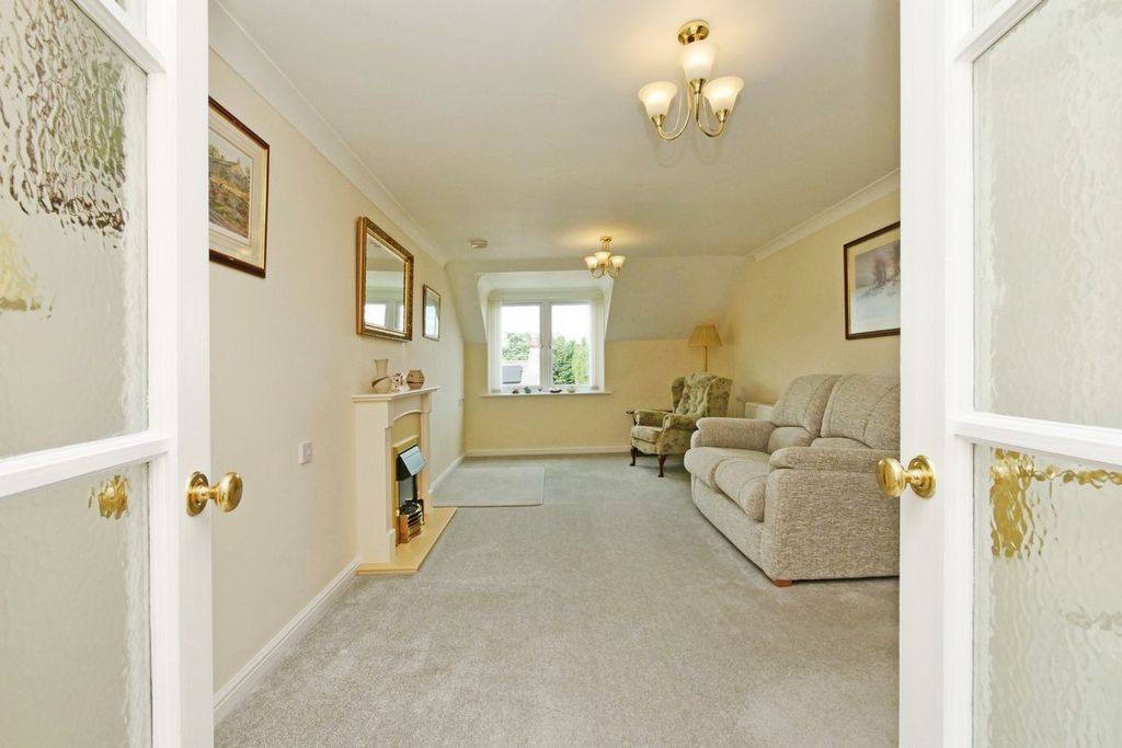 Property photo 3 of 19