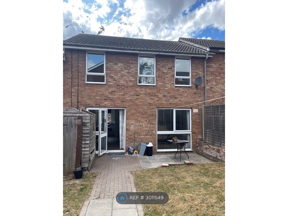 Property photo 1 of 12