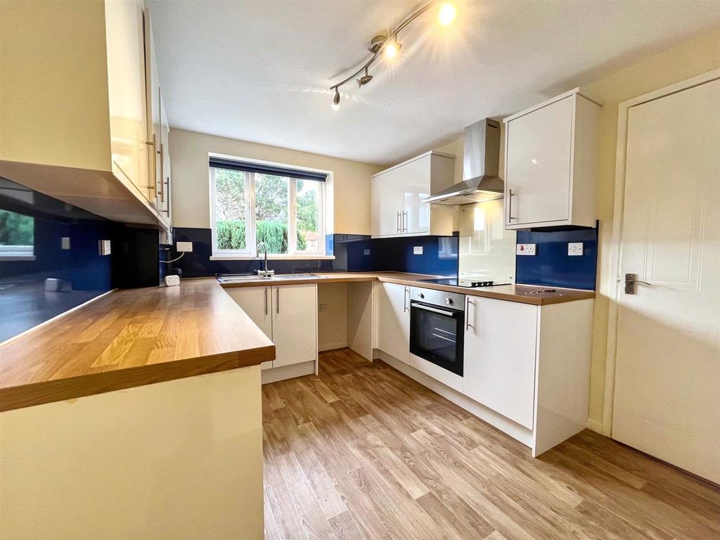 Property photo 3 of 16 Img_3005 (1).Jpg