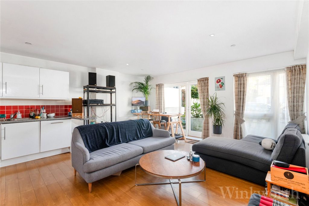 Property photo 2 of 10 Picture No. 20