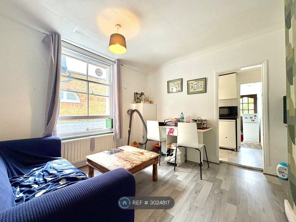 Property photo 2 of 5