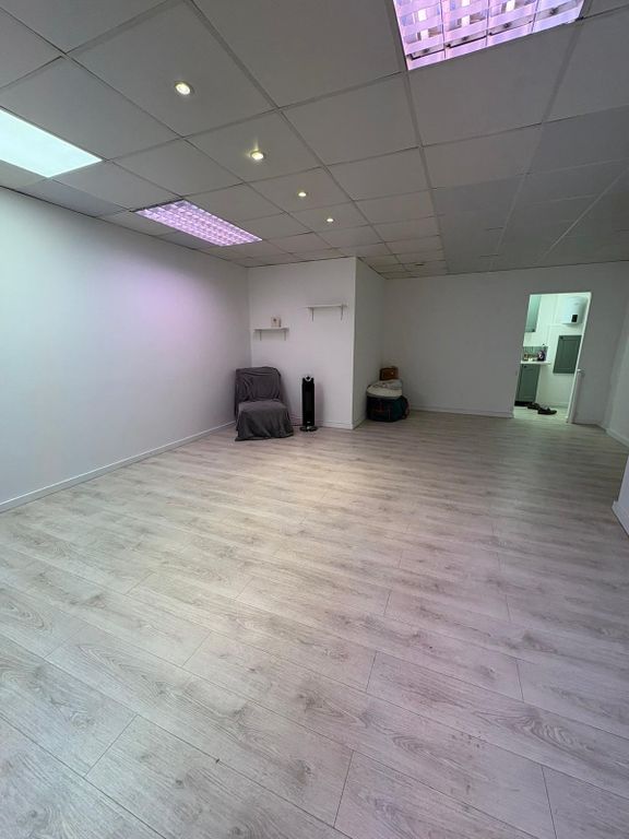 Property photo 3 of 6