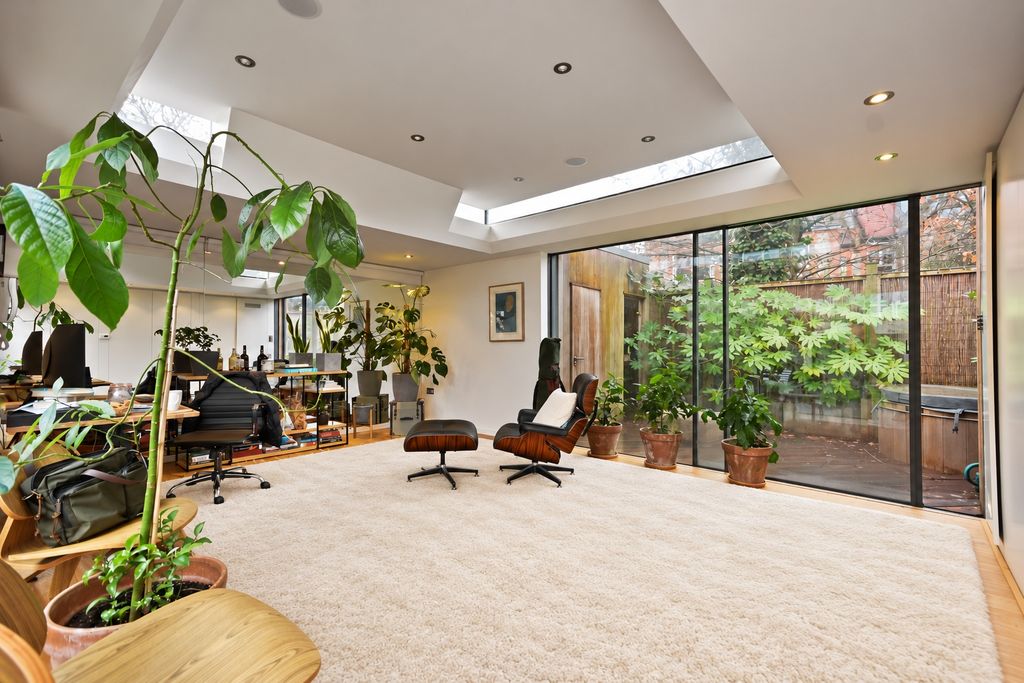 Property photo 3 of 15 Picture No. 03