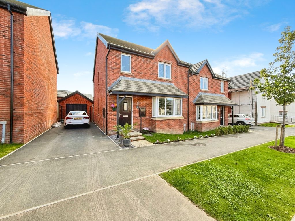 Property photo 1 of 36 4524132