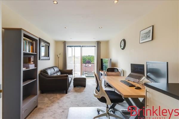 Property photo 2 of 7 Photo