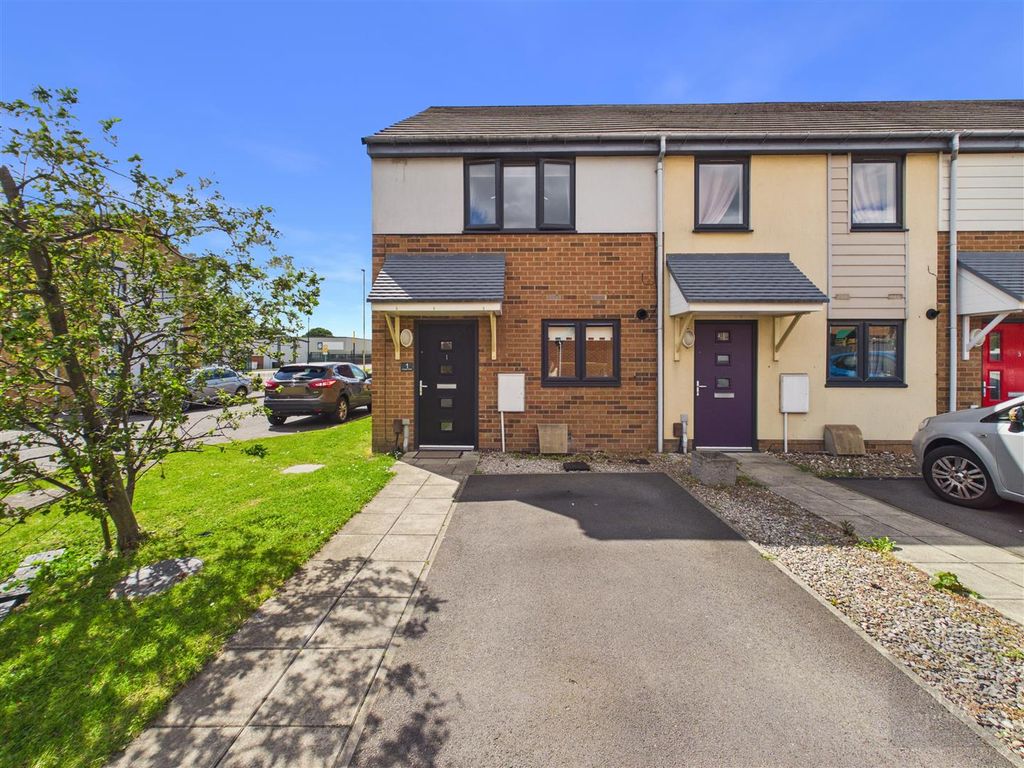Property photo 1 of 19 Cam01858G0-Pr0270-Still029.Jpg