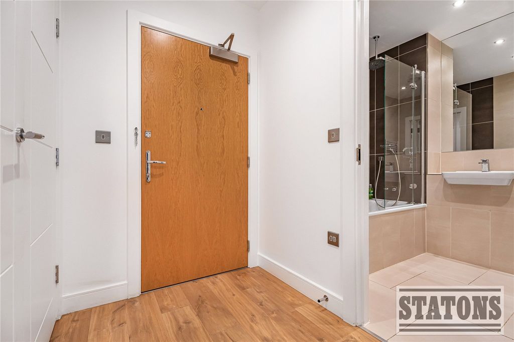 Property photo 2 of 13 Picture No. 06