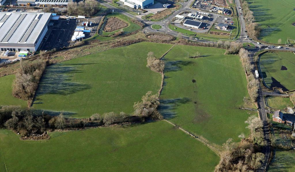 Property photo 3 of 4 Fg-26 Winsford Point 1.Jpg