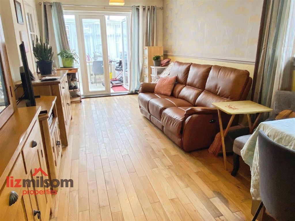 Property photo 3 of 12 68F266Fc-Img_7646.Jpg